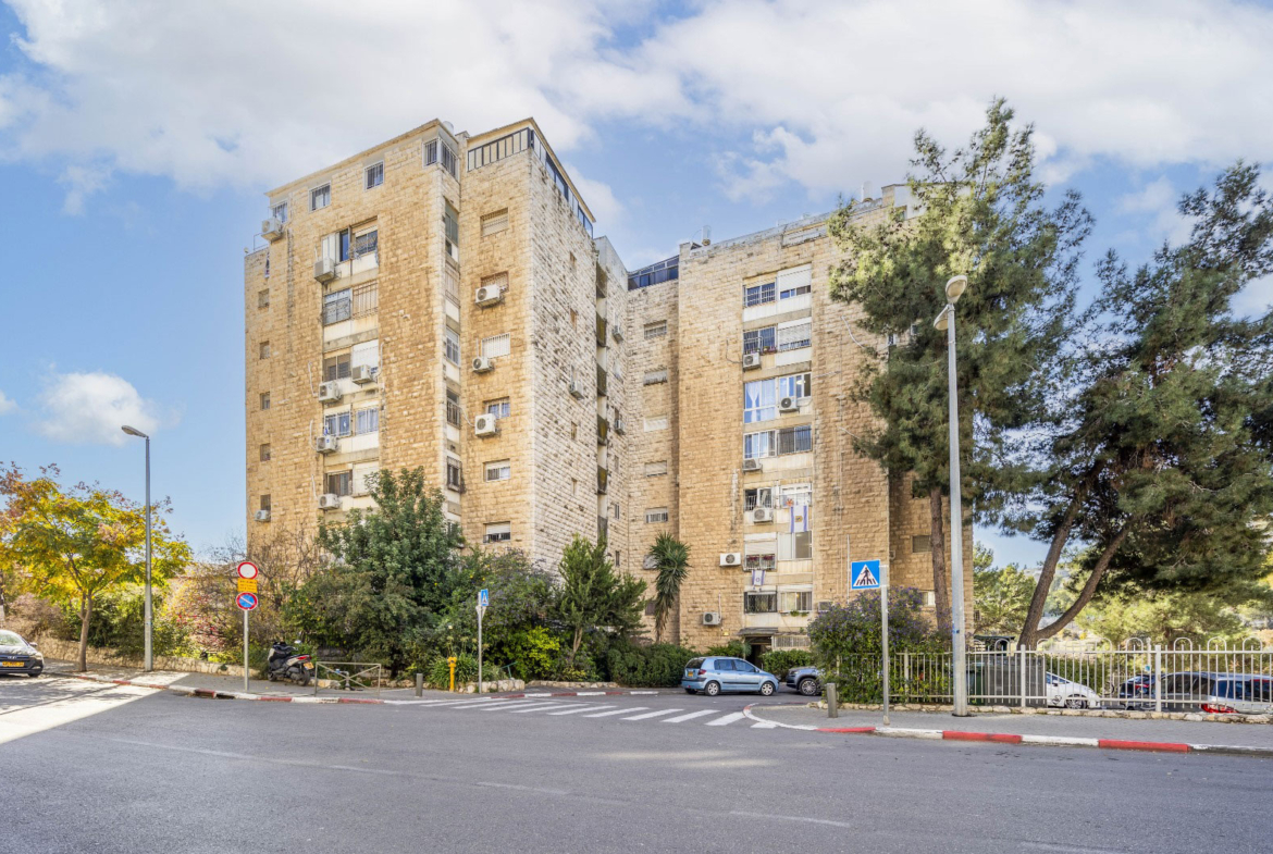 דירה למכירה בירושלים ברחוב שח"ל 51, גבעת מרדכי | עוצמה נכסים