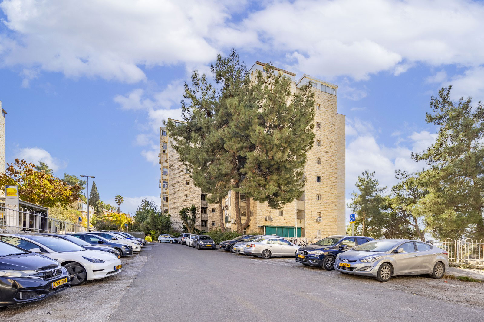 דירה למכירה בירושלים ברחוב שח"ל 51, גבעת מרדכי | עוצמה נכסים