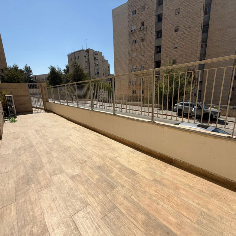 דירת גן למכירה בירושלים, 4 חדרים בגבעת מרדכי | עוצמה נכסים